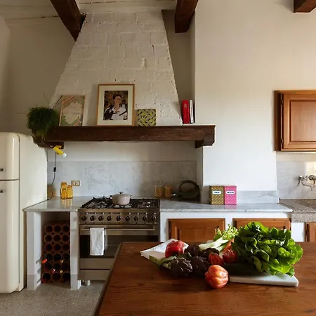 Nyaraló Umberto 121 Montisi